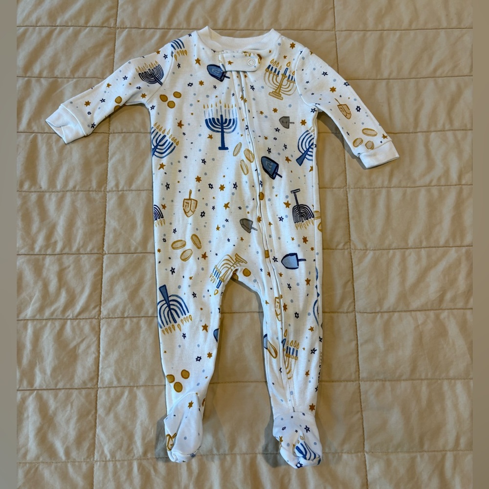 0-3m Pottery Barn Kids Hanukkah Footie Pajamas - Never Worn | Discontinued